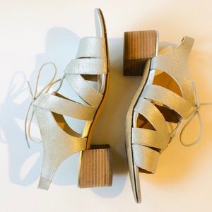 Naturalizer Silver Chunky Heels Size 8